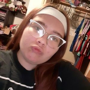 Meet your Posher, Sierra